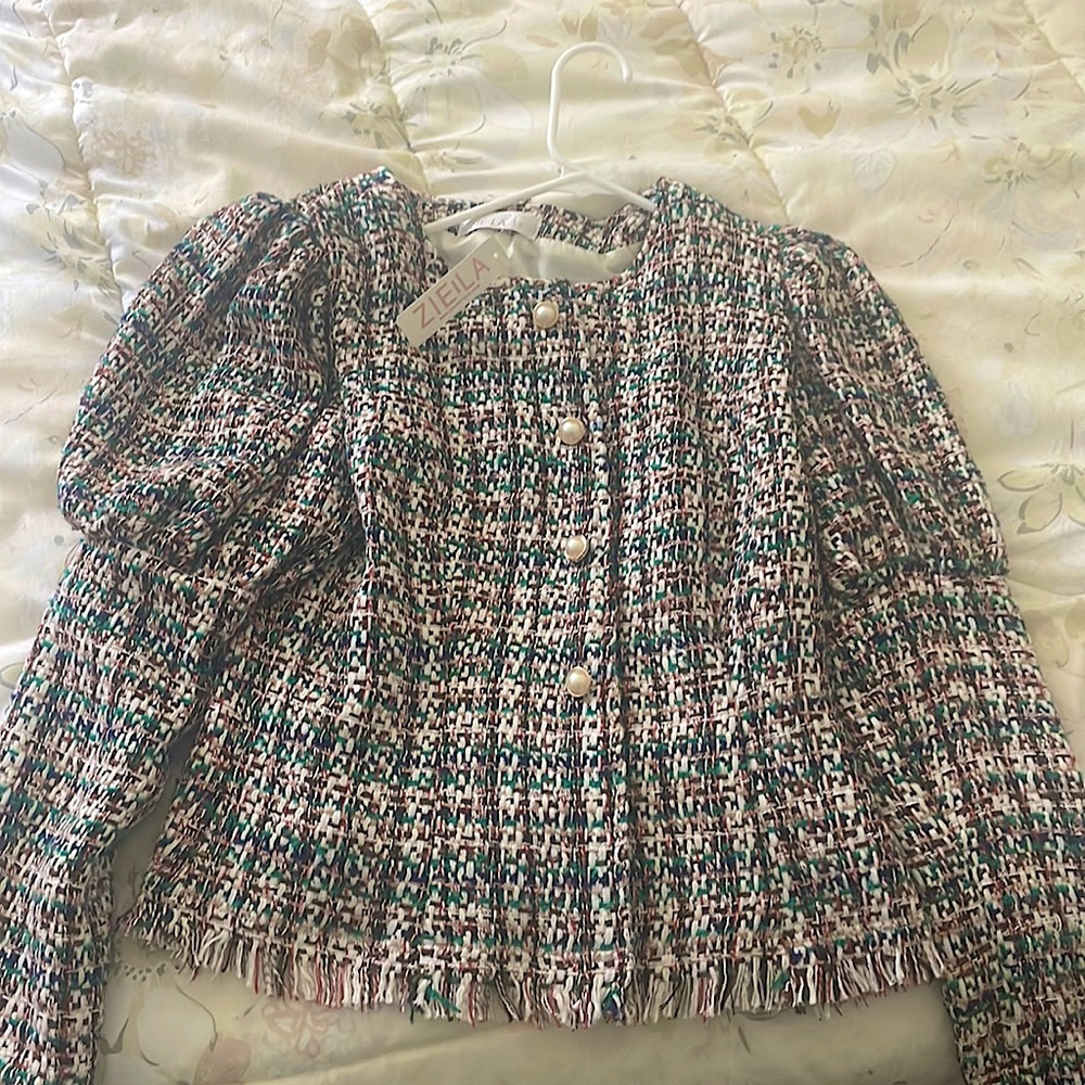Pearl button tweed jacket